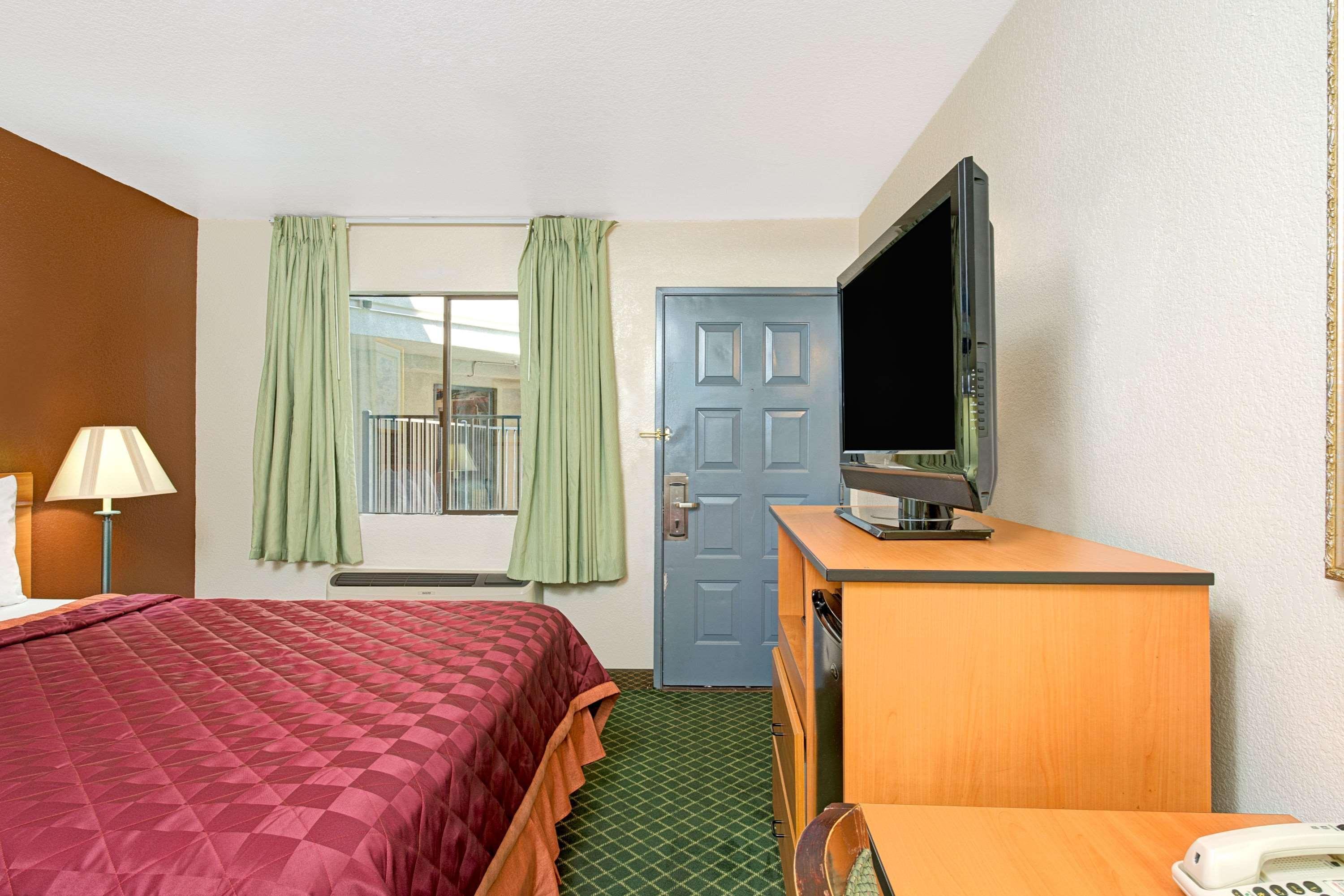 Travelodge Sacramento/Rancho Cordova Exterior foto